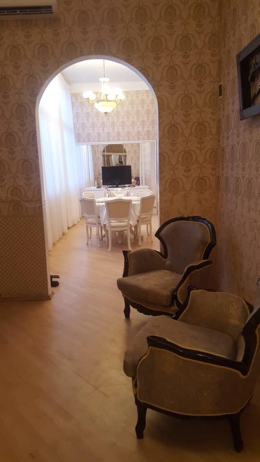 Apartment In The Heart Of Тбилиси Екстериор снимка